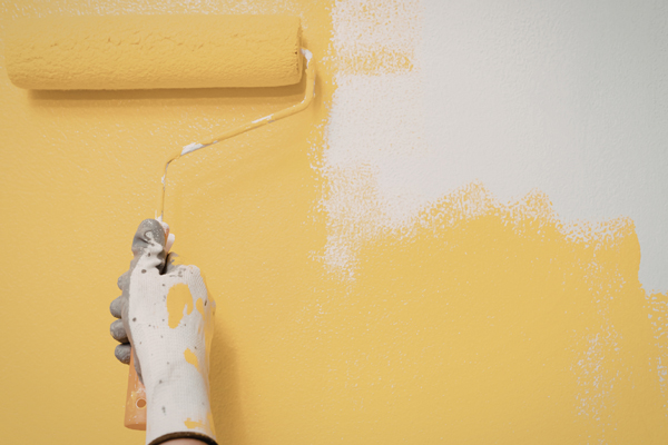 You are currently viewing Why Roof Color Matters More During Iowa Summers | Roofing Services in Des Moines, IA